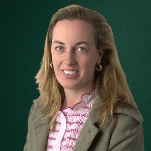 Lucinda Lyle