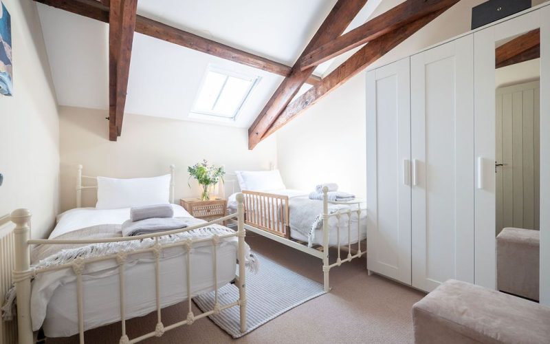 P1088586_1762787673160.jpg