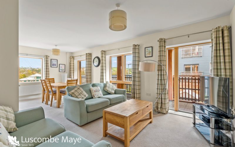 DSC_6693_1731511863405.jpg