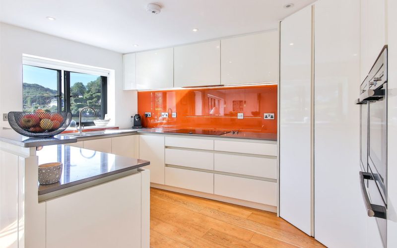 Kitchen-3_1774000059922.jpg