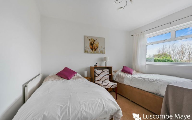 Bedroom-2_1772615121671.jpg
