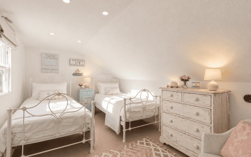 Twin-Room_1777643142709.png