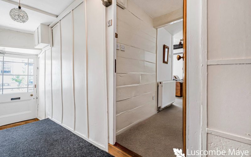 Hallway-Edit_1780647952817.jpg
