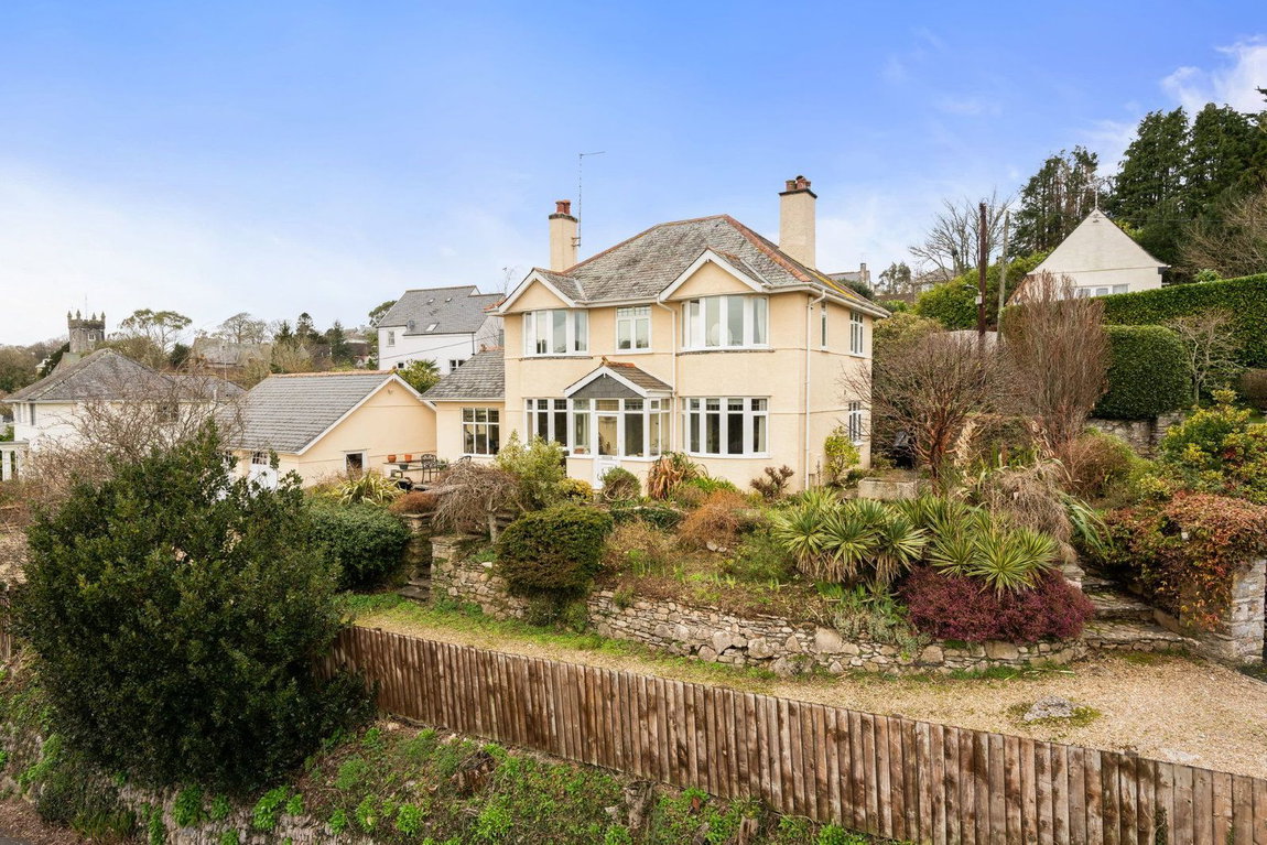 New Road, Yealmpton, Plymouth, Devon, PL8 2HH