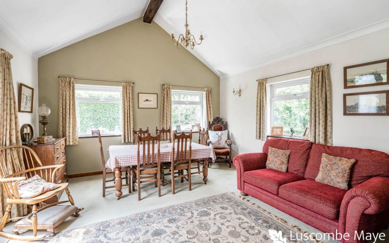 137_81444_watermarked_1778256716402.jpg