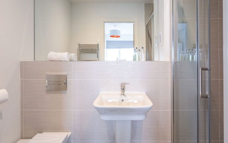 near-beaches-sleeps-6-salcombe-_2__1768303690667.jpg