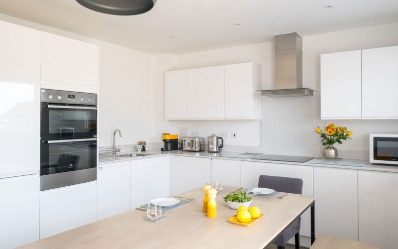 near-beaches-sleeps-6-salcombe-_10__1768303690682.jpg