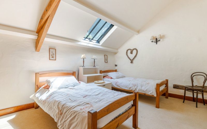 A18---Harmony-Cottage-Harberton---250630_1774435172800.jpg