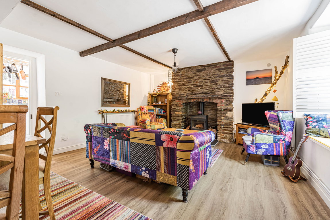Knighton Road, WEMBURY, South Devon