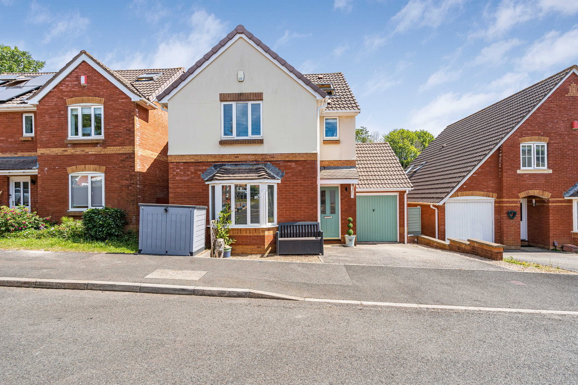 Misterton Close, Plymouth, City Of Plymouth, PL9 8TY