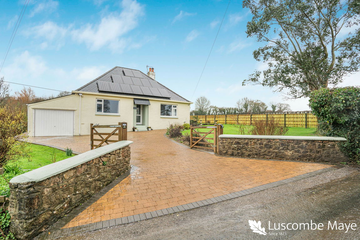 Leys, Uphempston, Totnes