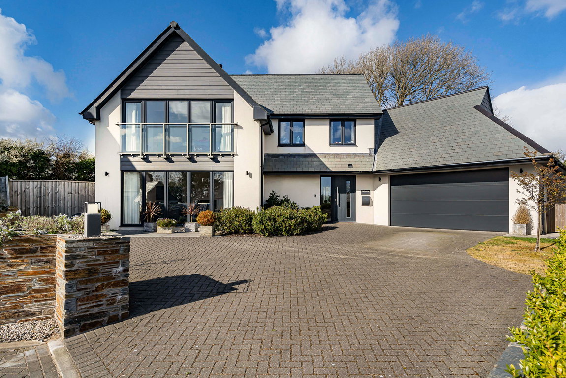 De Ferrers Drive, NEWTON FERRERS, South Devon