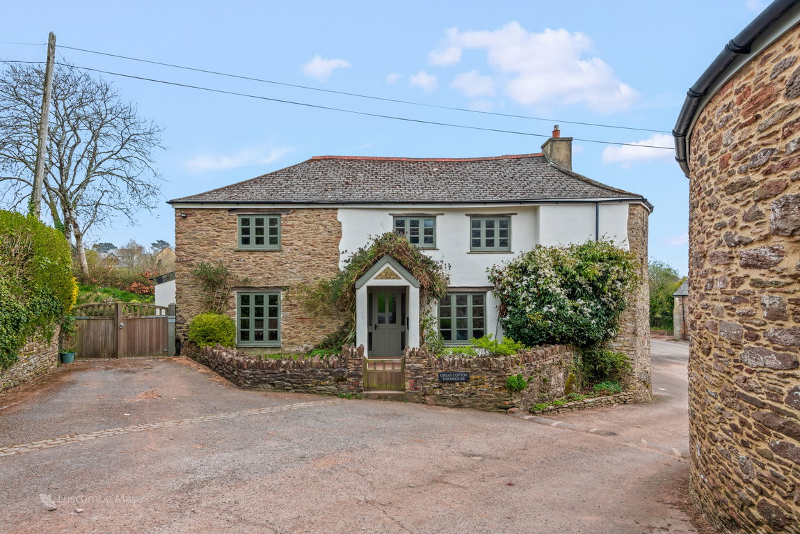Great Cotton Farm House, Dartmouth