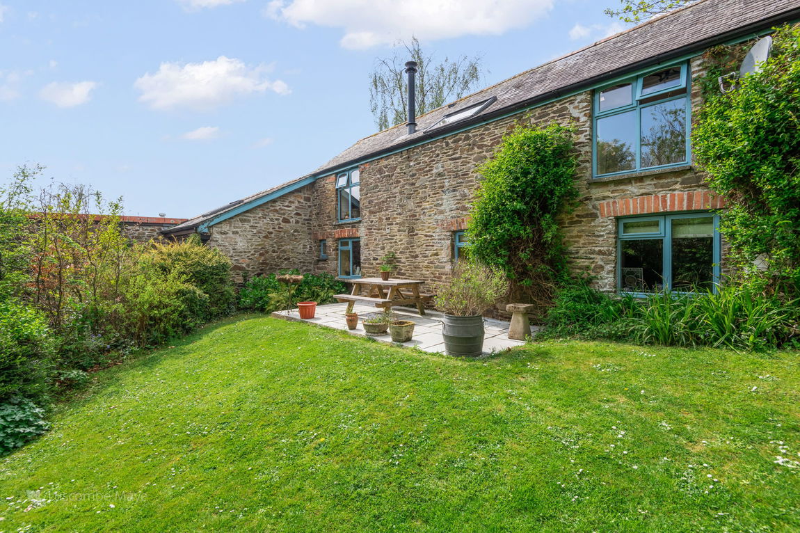 Brent Hill, HOLBETON, South Devon