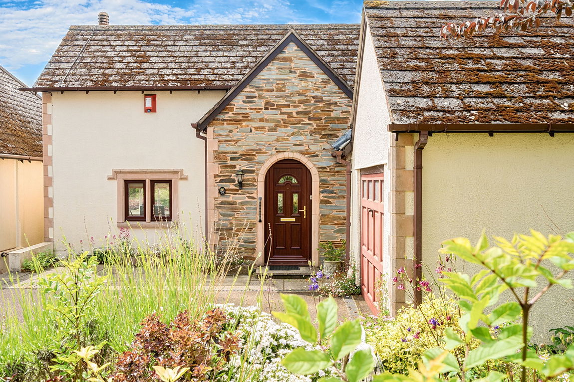 Copland Meadows, Totnes, TQ9 6ES