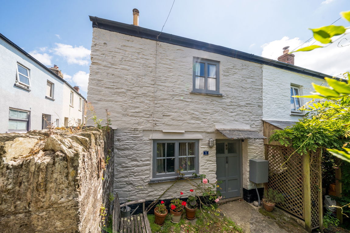 West Charleton, Kingsbridge