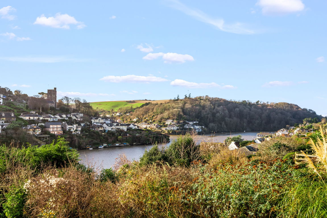 Church Park Road, NEWTON FERRERS, South Devon