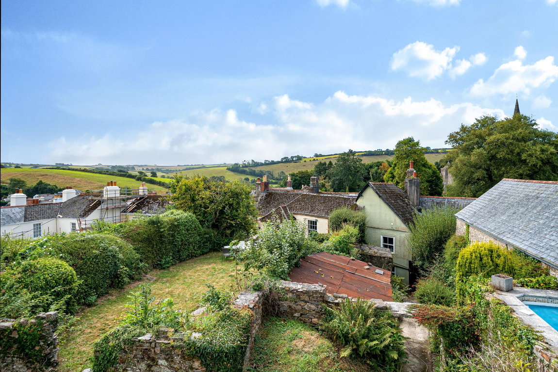 Church Street, Modbury, PL21