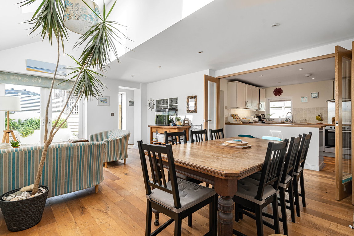 Briar Hill, NEWTON FERRERS, South Devon