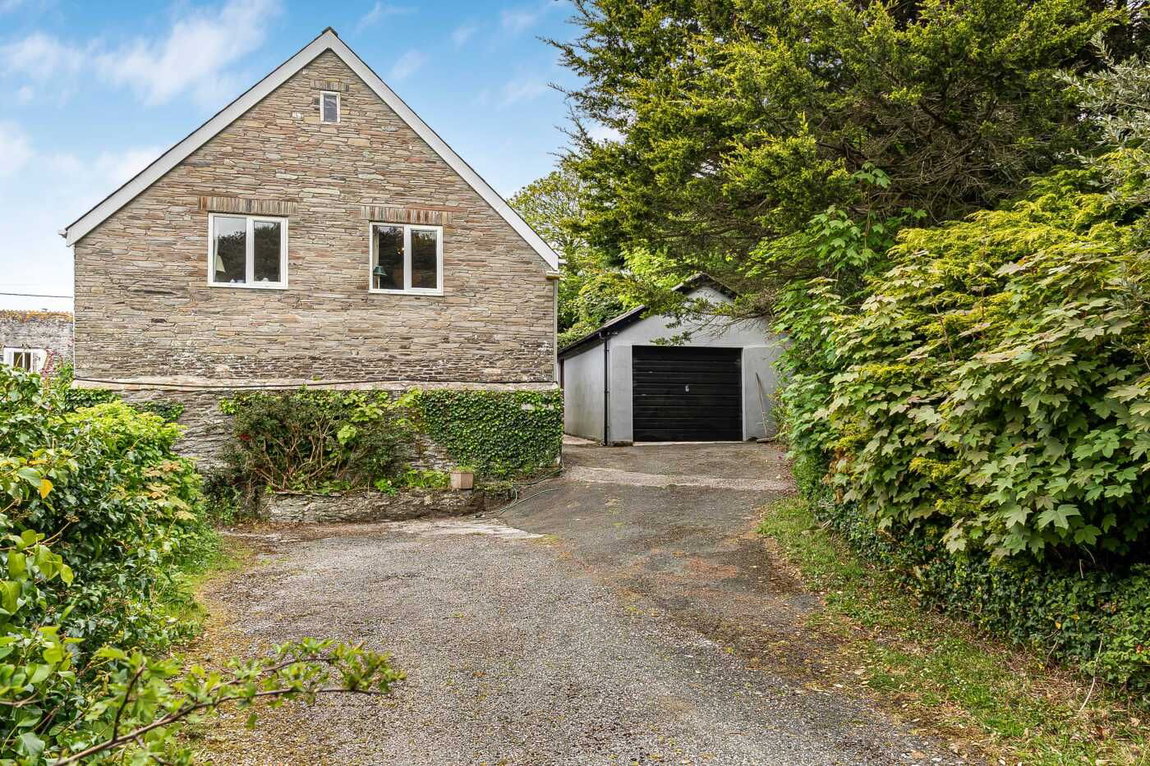 Easton, Nr Bigbury, TQ7