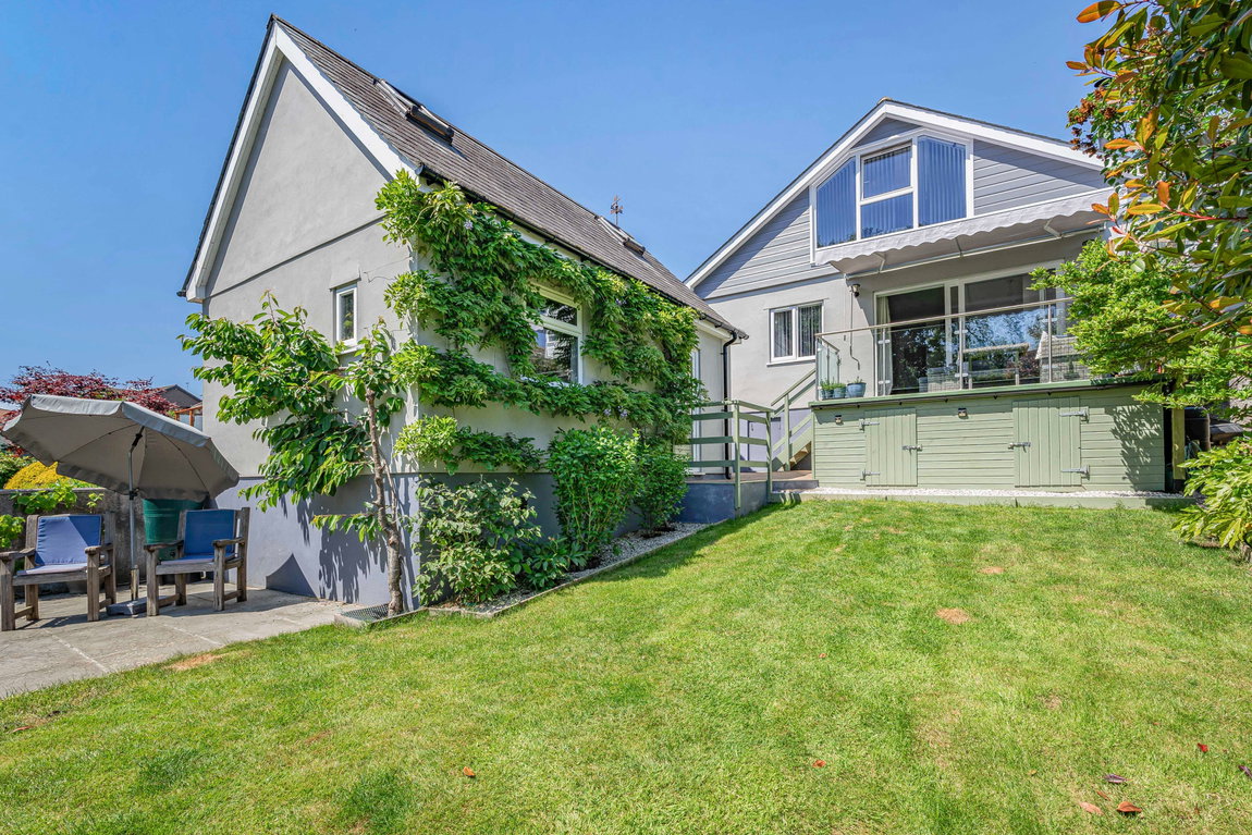 Hartwell Avenue, Plymstock, Plymouth, PL9 8BY