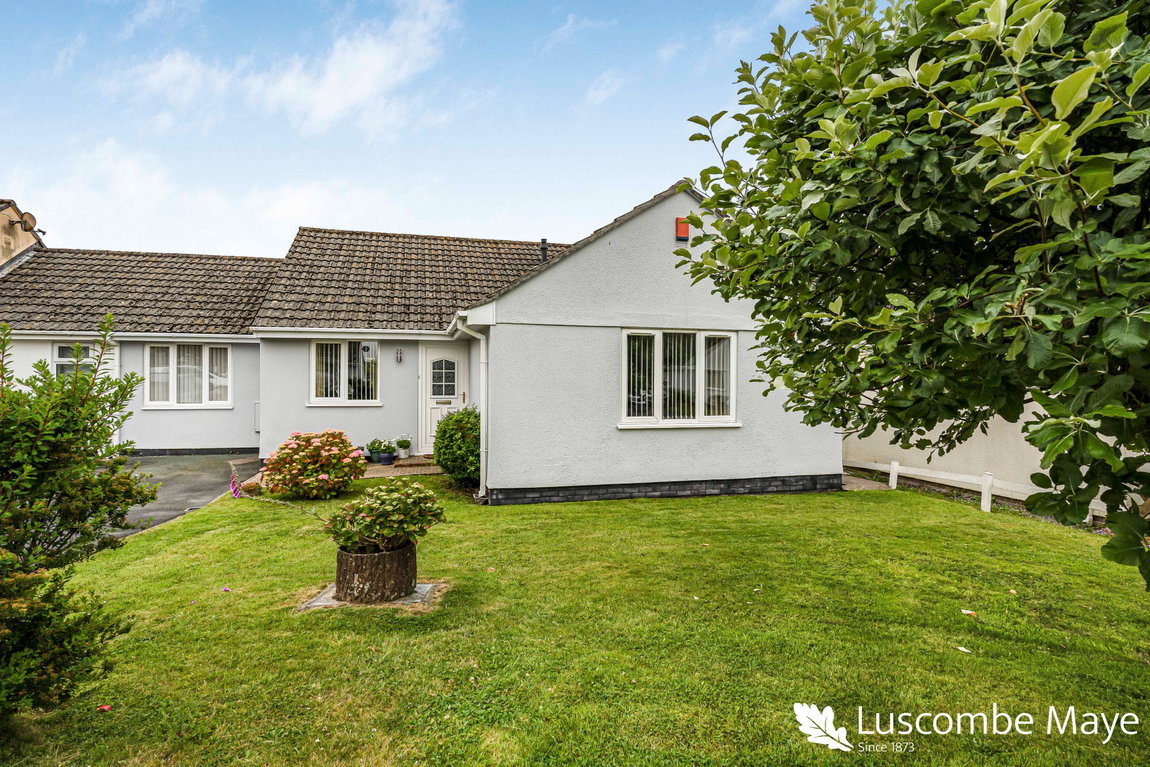 Long Park, Modbury, PL21