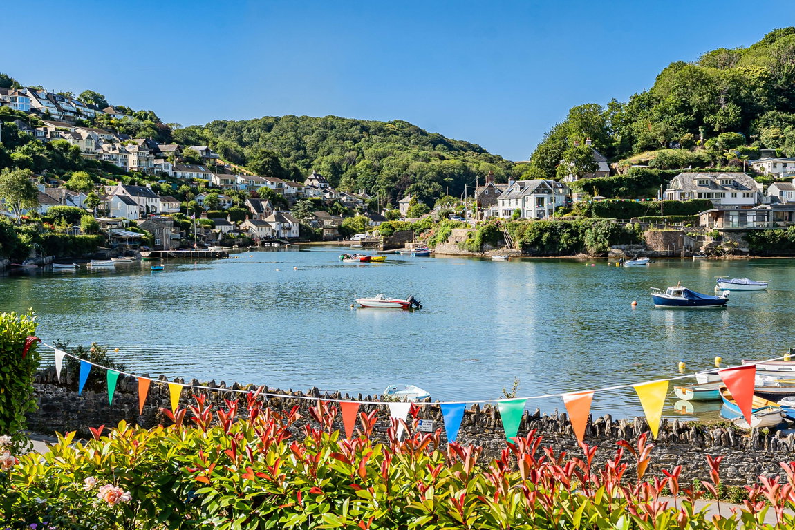 Riverside Road West, NEWTON FERRERS, South Devon