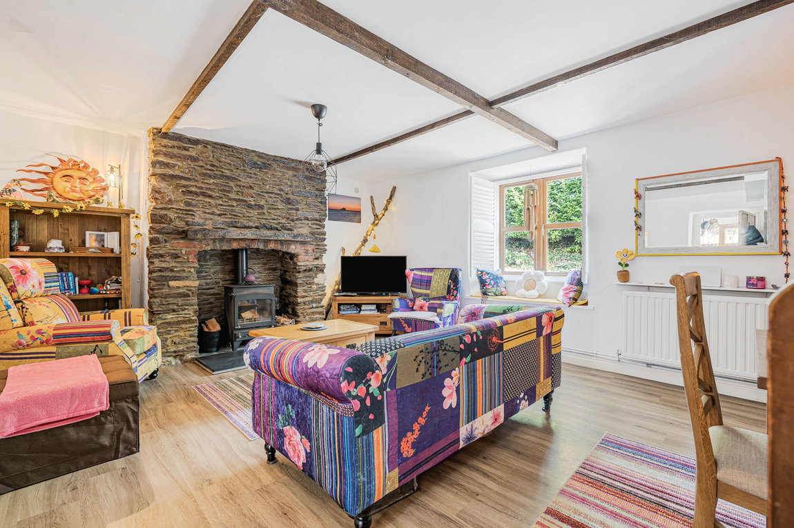Knighton Road, WEMBURY, South Devon