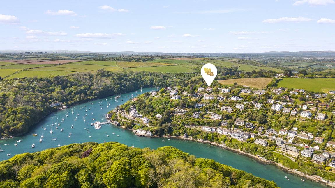 Court Road, NEWTON FERRERS, South Devon