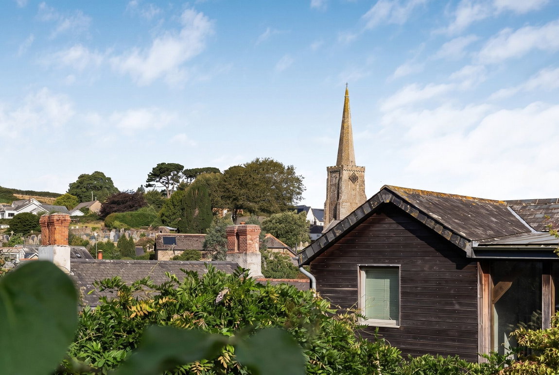 Fore Street, HOLBETON, South Devon