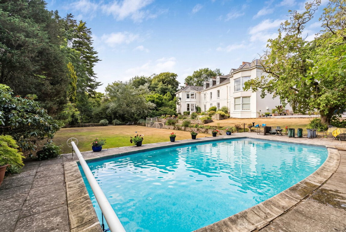 Yealm Road, NEWTON FERRERS, South Devon