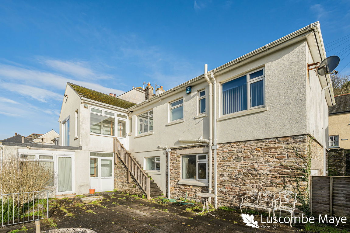 Fore Street, Aveton Gifford, TQ7 4JH