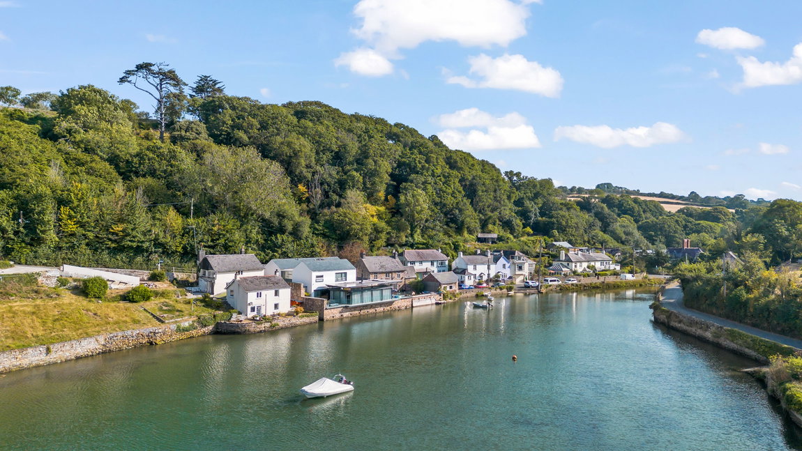 Bridgend, NEWTON FERRERS, South Devon