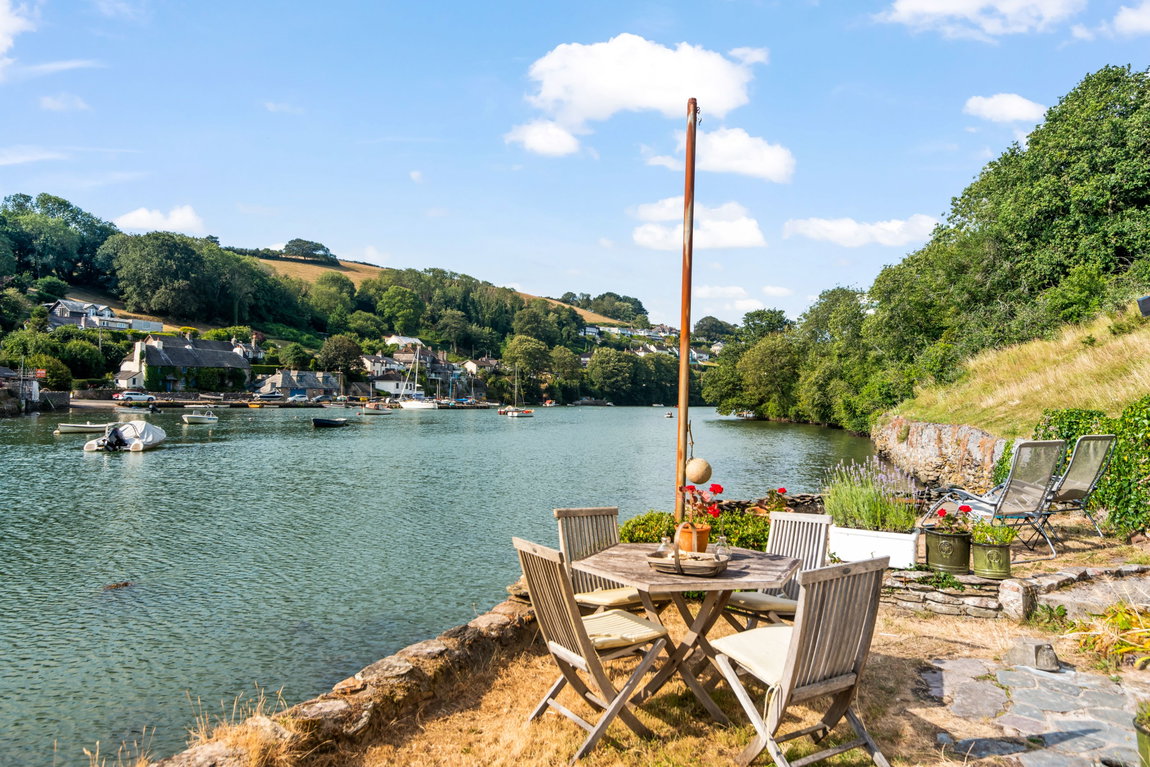 Bridgend, NEWTON FERRERS, South Devon