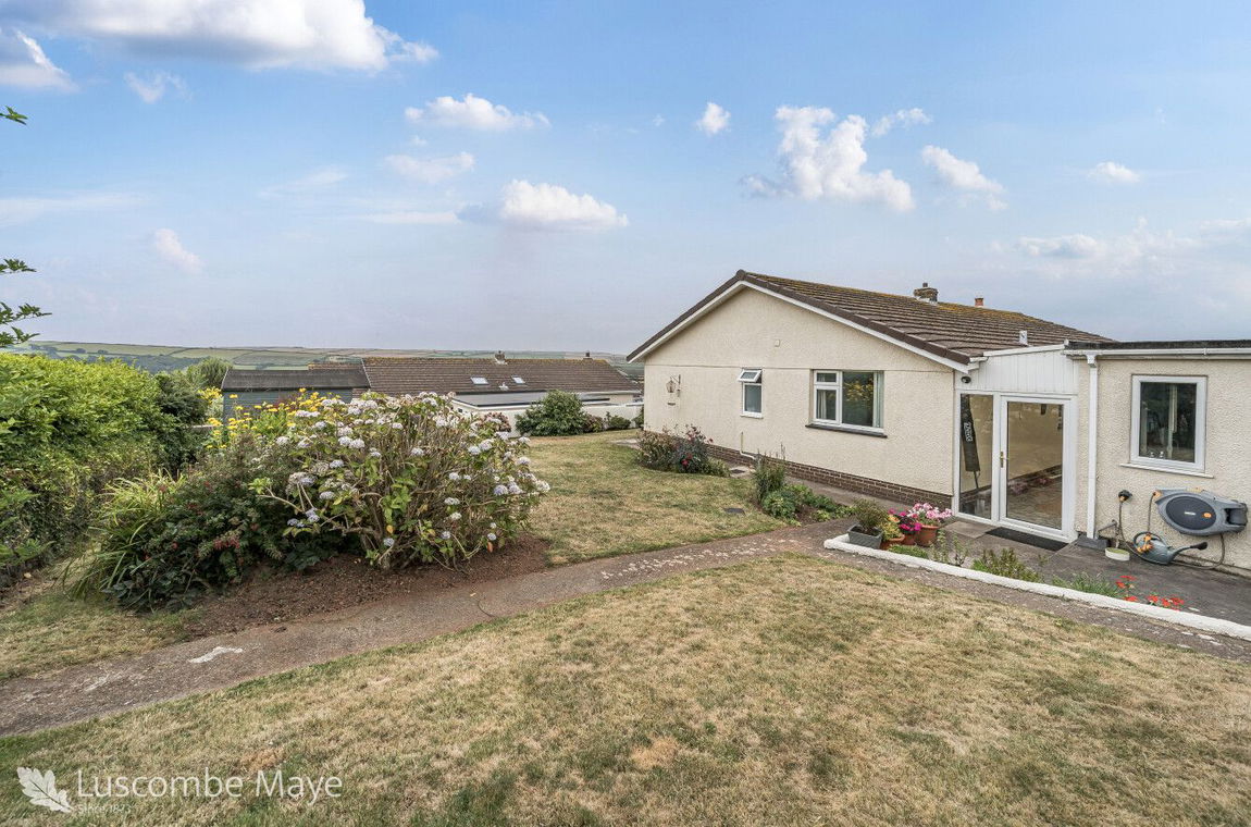 Lambs Close, Thurlestone